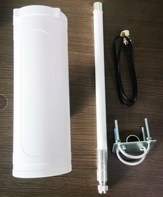 LoRaWAN Multi channel Outdoor Gateway With 3G/4G (DLOS8 EC25)